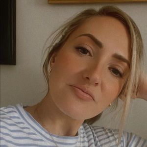 Meet your Posher, Catherine